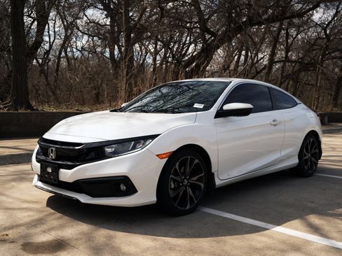 Used 2020 Honda Civic Sport image 5