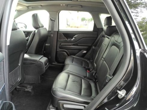Used 2022 Lincoln Corsair AWD image 17