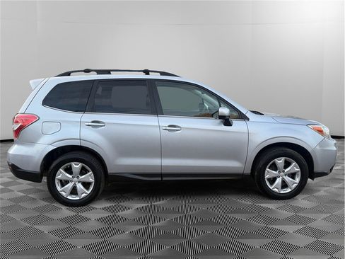 Used 2014 Subaru Forester 2.5i Limited w/ Popular Package #2 image 6