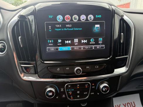 Used 2018 Chevrolet Traverse RS FWD image 12