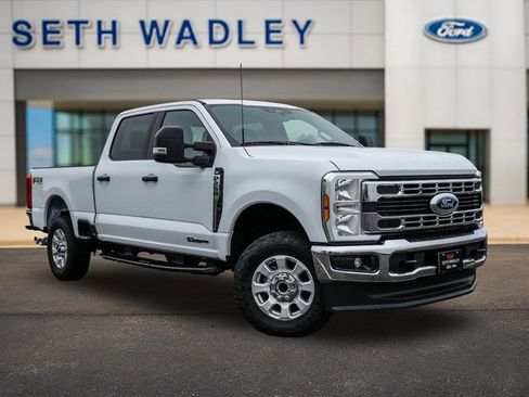 Used 2024 Ford F250 XLT w/ FX4 Off-Road Package AWD/4WD image 1