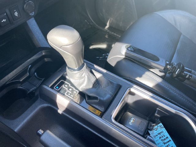 Used 2023 Toyota Tacoma TRD Sport w/ TRD Premium Sport Package AWD/4WD image 17