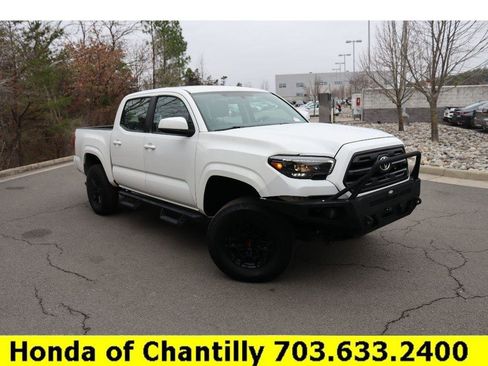 Used 2017 Toyota Tacoma SR w/ Tow Package image 1