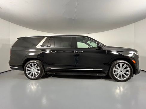 Used 2021 Cadillac Escalade ESV Premium Luxury Platinum image 8