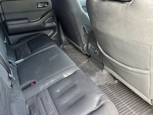 Used 2023 Nissan Frontier PRO-4X w/ Pro Convenience Package image 18