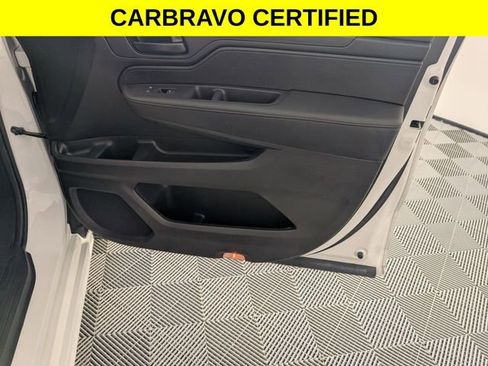 Used 2025 Honda Odyssey Sport-L image 34