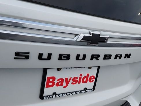 Used 2024 Chevrolet Suburban High Country image 51