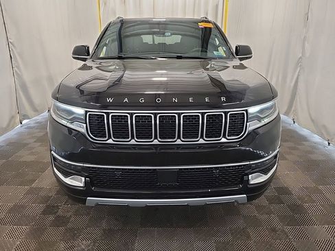 Used 2023 Jeep Wagoneer Series II AWD/4WD image 3