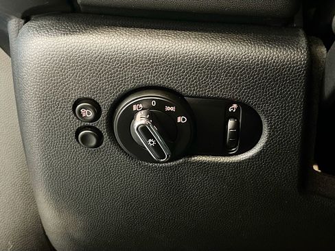 Used 2022 MINI Cooper S FWD image 10