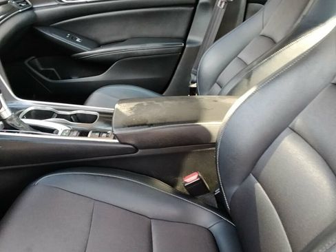 Used 2022 Honda Accord Sport image 7