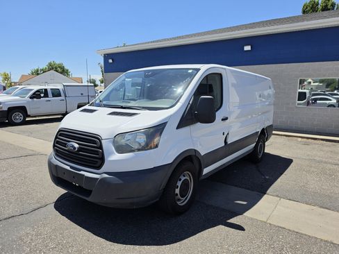 Used 2016 Ford Transit 250 130 Low Roof RWD image 23