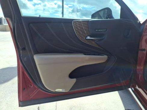 Used 2018 Lexus LS 500 image 20