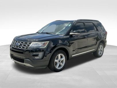 Used 2017 Ford Explorer XLT w/ Equipment Group 201A