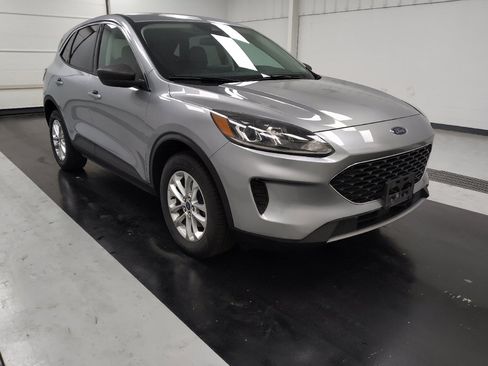 Used 2022 Ford Escape SE AWD/4WD image 13