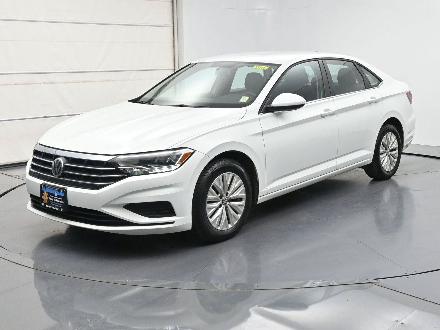 Used 2019 Volkswagen Jetta S w/ Driver Assistance Package FWD image 1