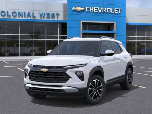 New 2026 Chevrolet TrailBlazer LT w/ LPO, Blackout Package image 6