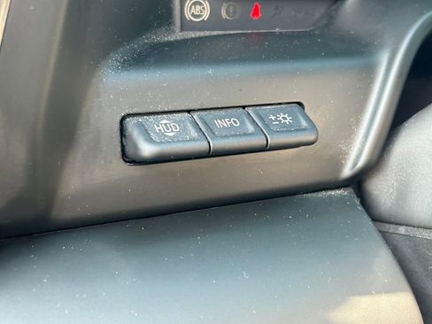 Used 2022 GMC Sierra 1500 AT4X image 31