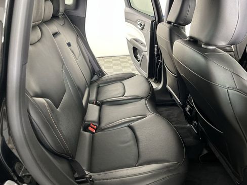 Used 2023 Jeep Compass Limited AWD/4WD image 25