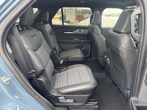 New 2026 Ford Explorer ST-Line w/ ST-Line Street Pack image 15