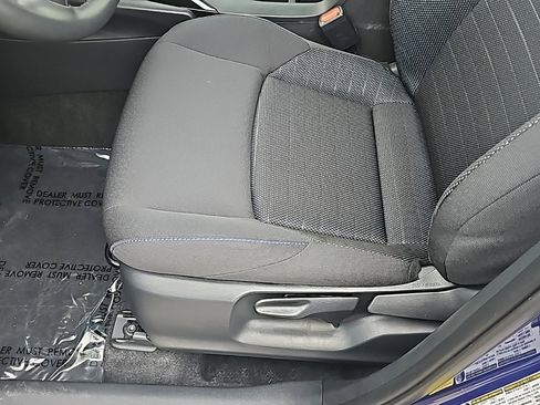 Used 2025 Toyota Corolla Cross AWD Hybrid image 10