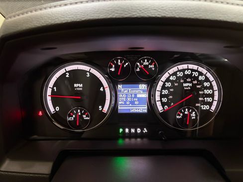 Used 2011 RAM 3500 Laramie AWD/4WD image 12