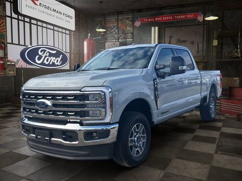 New 2026 Ford F250 Lariat w/ Lariat Ultimate Package AWD/4WD image 1
