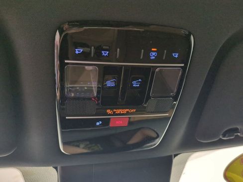 Used 2025 Hyundai Santa Fe Limited image 25