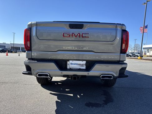 New 2026 GMC Sierra 1500 Denali image 9