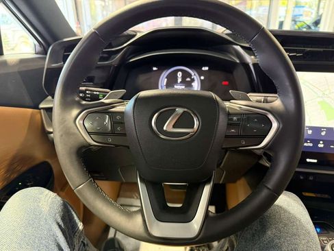 Used 2024 Lexus RZ 450e Premium w/ Technology Package AWD/4WD image 12