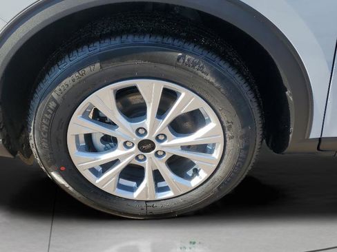 New 2026 Ford Escape Active image 9