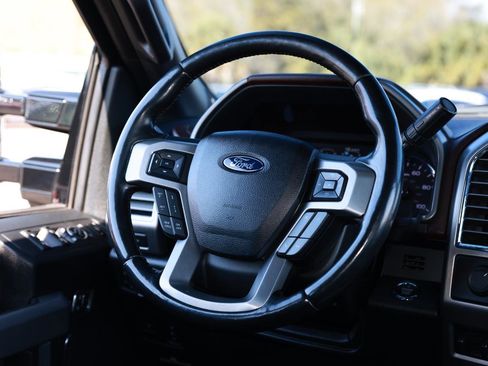 Used 2017 Ford F450 Platinum w/ Platinum Ultimate Package image 32