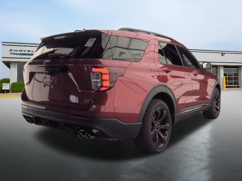 Used 2023 Ford Explorer ST w/ Equipment Group 401A AWD/4WD image 8