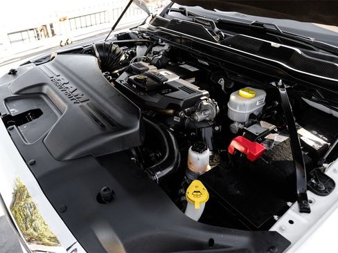 Used 2021 RAM 2500 Big Horn image 48