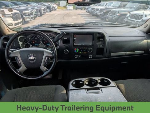 Used 2007 Chevrolet Silverado 1500 LT w/ 1LT Convenience Package AWD/4WD image 24