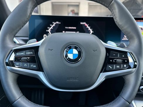 Used 2025 BMW 330i Sedan w/ M Sport Package RWD image 22