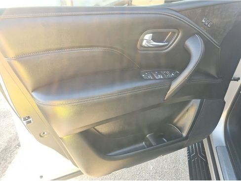 Used 2020 INFINITI QX80 Luxe w/ Proassist Package image 17