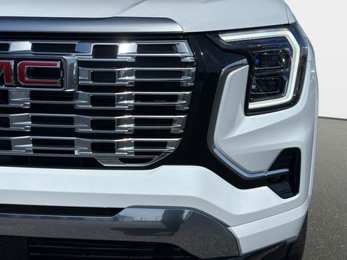 New 2026 GMC Terrain Denali AWD/4WD image 9