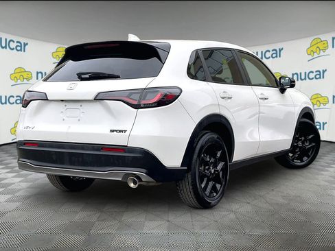 Used 2023 Honda HR-V Sport image 6