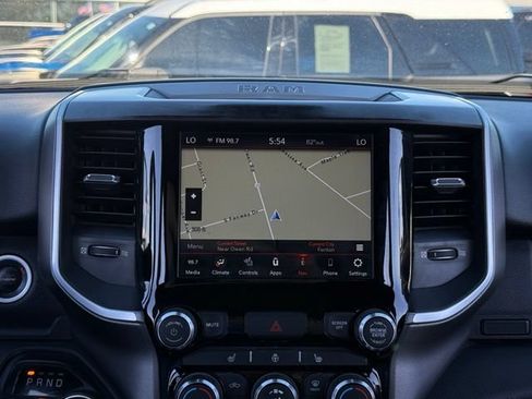 Used 2020 RAM 1500 Big Horn AWD/4WD image 2