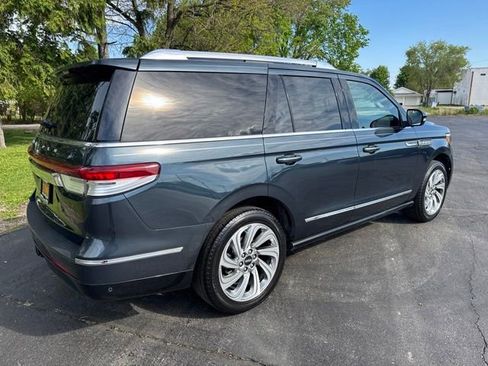 Used 2024 Lincoln Navigator Premiere AWD/4WD image 5