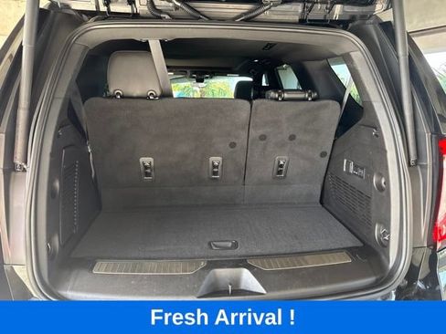 Used 2021 GMC Yukon Denali w/ Denali Premium Package RWD image 5