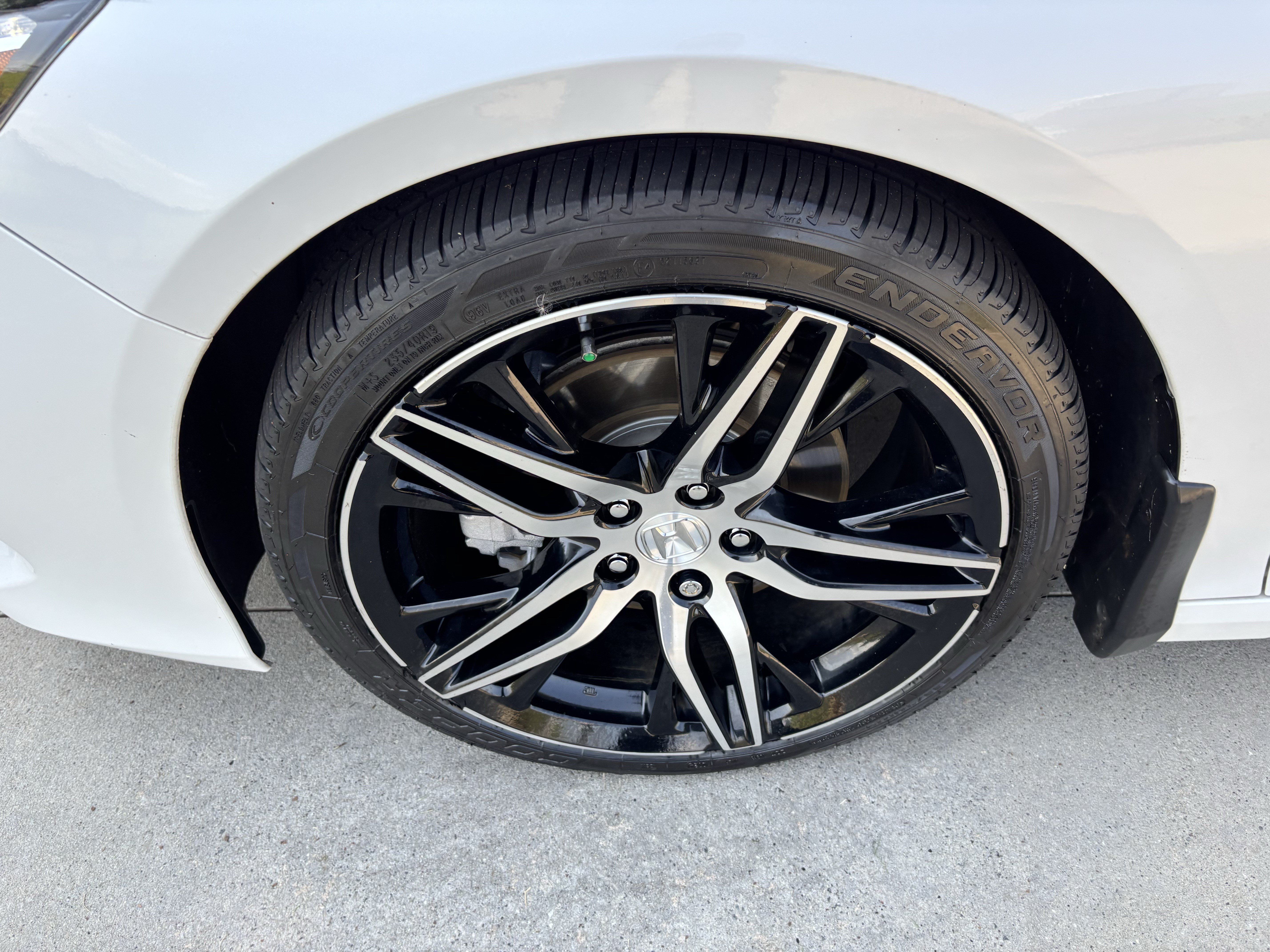 Used 2021 Honda Accord Touring image 13