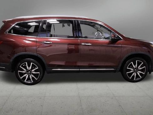 Used 2022 Honda Pilot Touring image 6