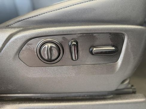 Used 2021 GMC Sierra 1500 SLT w/ SLT Convenience Package image 38