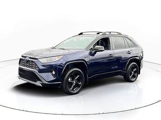 Used 2020 Toyota RAV4 XSE video 1