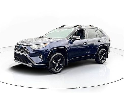 Used 2020 Toyota RAV4 XSE image 1