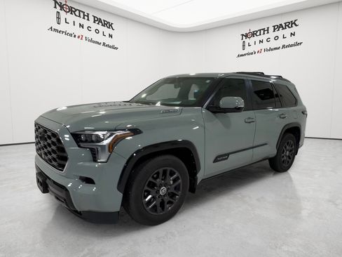 Used 2024 Toyota Sequoia Platinum RWD image 1