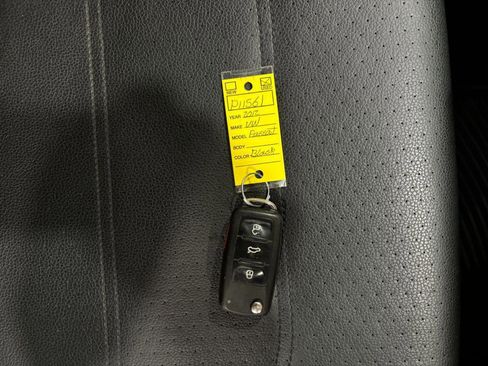 Used 2012 Volkswagen Passat 2.5 SE image 38