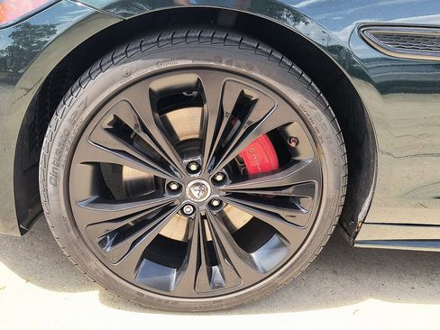 Used 2024 Jaguar XF R-Dynamic SE AWD/4WD image 16