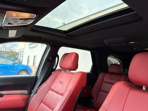 Used 2016 Dodge Durango R/T w/ Technology Group AWD/4WD image 38